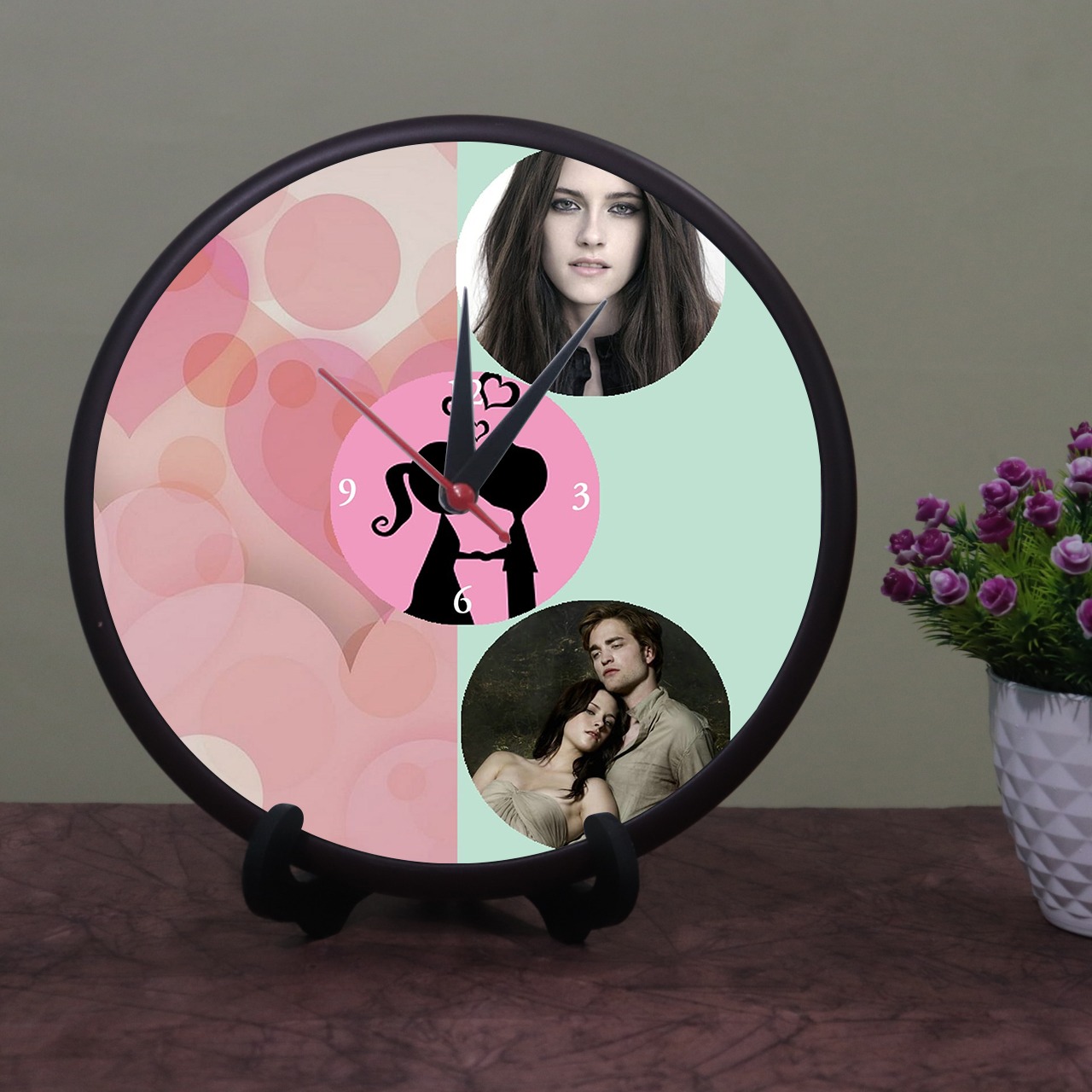 Personalized Round Shaped Clock